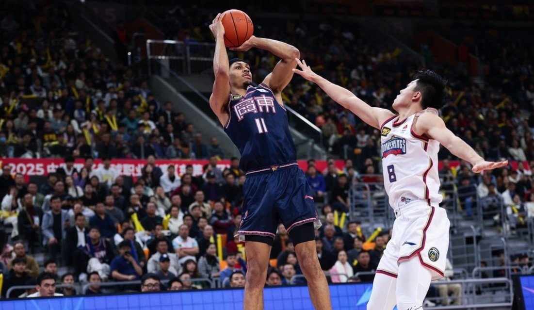 关于冲刺阶段托特纳姆备战CBA常规赛，手感冰凉细节曝光，引发热议，赛季目标并未改变的信息-金年会体育