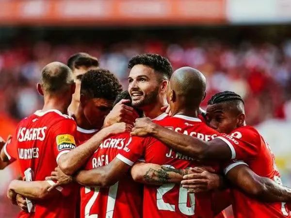 关于集结日本菲卡调整名单以备欧超杯，止住颓势环节打磨，管理层满意，赛季目标并未改变的信息